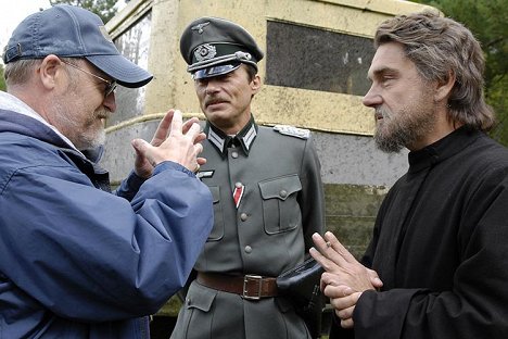 Vladimir Chotiněnko, Anatolij Lobockij, Sergej Makoveckij