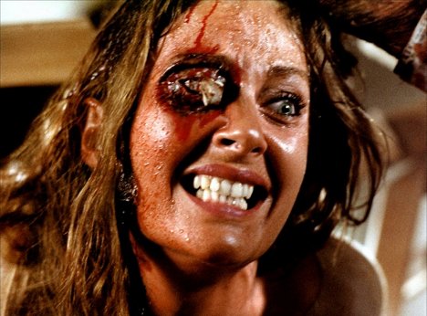 Olga Karlatos - L'Enfer des zombies - Film
