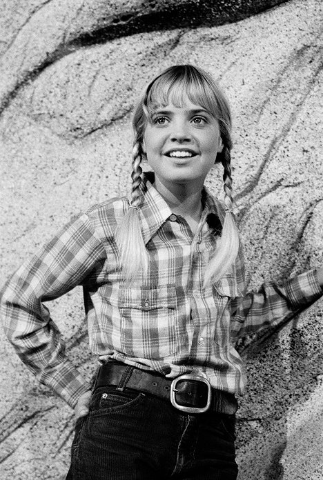 Kathy Coleman - Land of the Lost - Photos