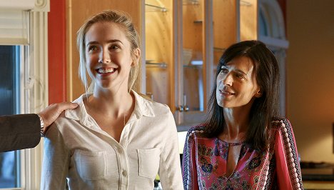 Spencer Locke, Perrey Reeves - Babysitter's Black Book - Do filme