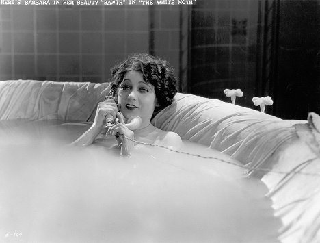 Barbara La Marr - The White Moth - Z filmu