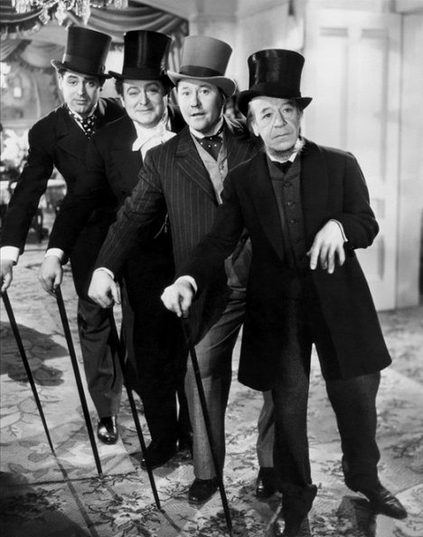 Cary Grant, Edward Arnold, Jack Oakie, Donald Meek - The Toast of New York - Filmfotos