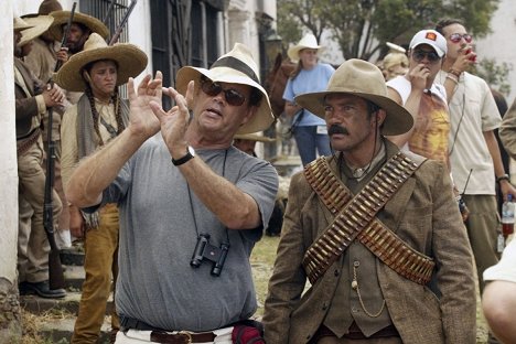 Bruce Beresford, Antonio Banderas - V hlavní roli Pancho Villa osobně - Z natáčení