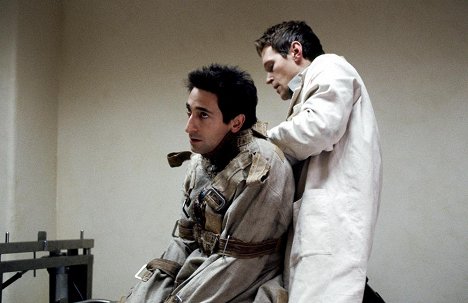 Adrien Brody, Steven Mackintosh - The Jacket - Filmfotos