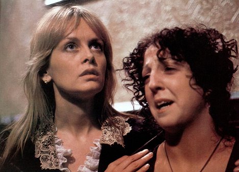 Twiggy, Nichola McAuliffe - The Doctor and the Devils - Filmfotos