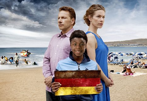 Richy Müller, Sylvain Mabe, Lisa Martinek - Familie ohne Grenzen - Werbefoto