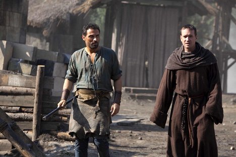 Rufus Sewell, Matthew Macfadyen - The Pillars of the Earth - Photos