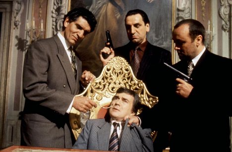 Andreas Katsulas, Dudley Moore, Jim Carter - Meli-Melo à Venise - Film