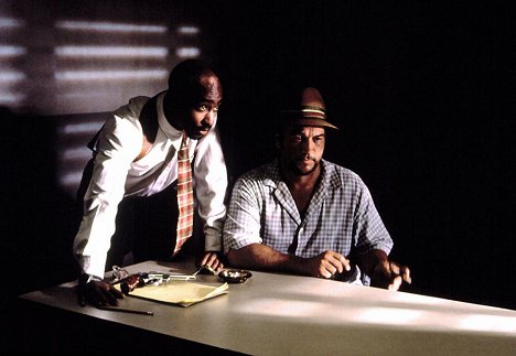 Tupac Shakur, Jim Belushi - Gang Related - Z filmu