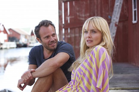 David Hellenius, Izabella Scorupco - Love Is a Drug - Photos