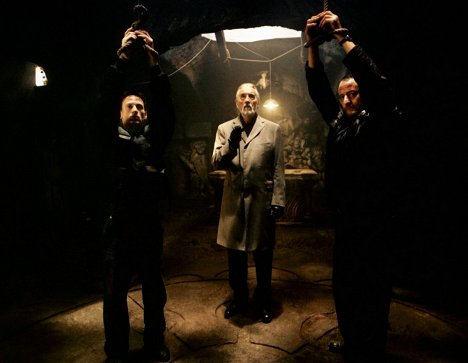 Benoît Magimel, Christopher Lee, Jean Reno - Die purpurnen Flüsse 2 - Die Engel der Apokalypse - Filmfotos