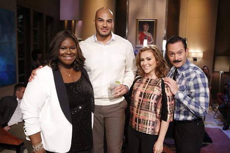 Retta, Alyssa Milano, Thomas Lennon - Hollywood Game Night - Tournage