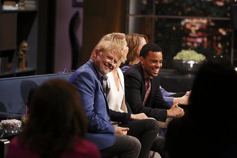 Dave Foley, Michael Ealy - Hollywood Game Night - Film