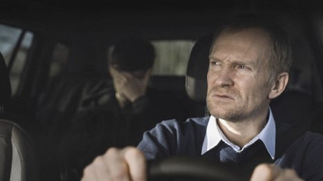 Max Mauff, Ulrich Thomsen - Stunde des Bösen - In der Überzahl - Photos