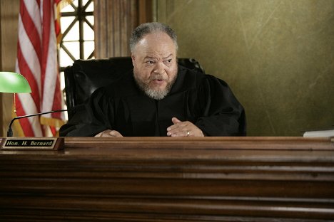 Stephen McKinley Henderson - Law & Order: Special Victims Unit - Clock - Photos