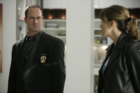 Christopher Meloni - Law & Order: Special Victims Unit - Choreographed - Photos
