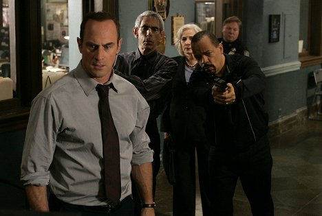 Christopher Meloni, Richard Belzer, Betty Buckley, Ice-T - Law & Order: Special Victims Unit - Lunacy - Photos