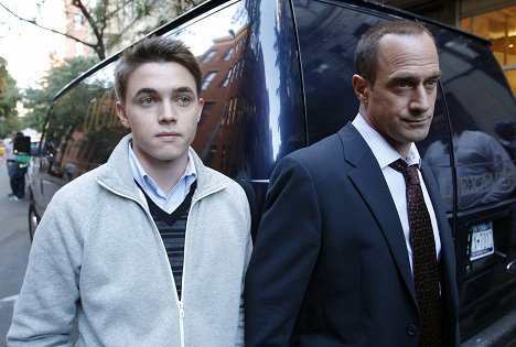 Jesse McCartney, Christopher Meloni - Law & Order: Special Victims Unit - Babies - Filmfotos