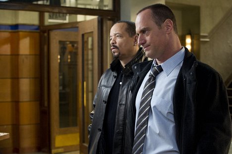 Ice-T, Christopher Meloni - Law & Order: Special Victims Unit - Mask - Photos