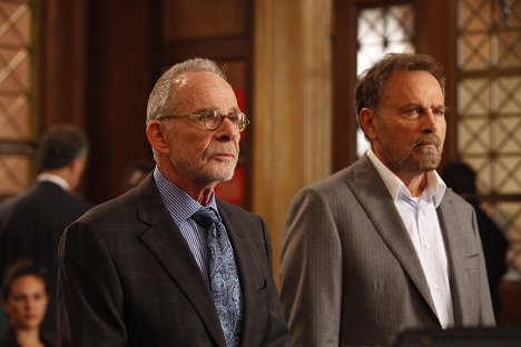 Ron Rifkin, Franco Nero - Law & Order: Special Victims Unit - Scorched Earth - Photos
