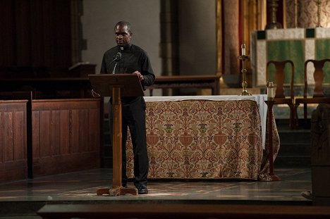 Gbenga Akinnagbe - Law & Order: Special Victims Unit - Dreams Deferred - Van film