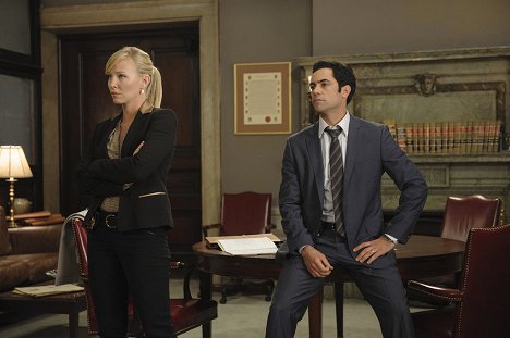 Kelli Giddish, Danny Pino - Lei e ordem: Special Victims Unit - Beautiful Frame - Do filme