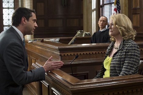 Raúl Esparza, Cybill Shepherd - New York, unité spéciale - Préjugés ordinaires - Film