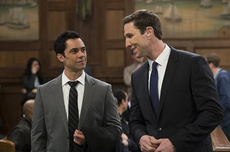 Danny Pino, Pablo Schreiber - Law & Order: Special Victims Unit - Psycho/Therapist - Photos