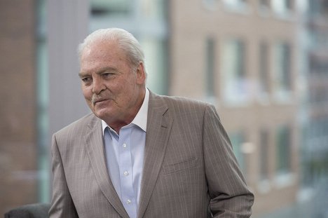 Stacy Keach - Law & Order: Special Victims Unit - Gescheitert - Filmfotos