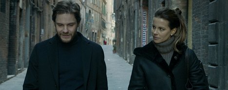Daniel Brühl, Kate Beckinsale - S tváří anděla - Z filmu