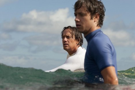 Kevin Sorbo, Jeremy Sumpter - Soul Surfer - Photos