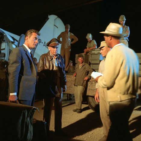 Kirk Douglas, Frank Sinatra, Yul Brynner - Cast a Giant Shadow - Do filme