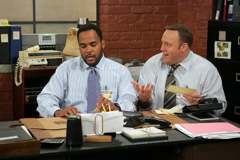 Victor Williams, Kevin James - The King of Queens - Photos