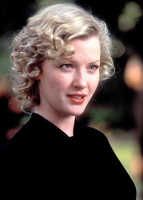 Gretchen Mol - Music from Another Room - Photos