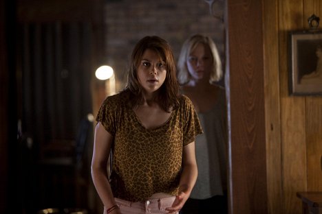 Lindsey Shaw, Adelaide Clemens