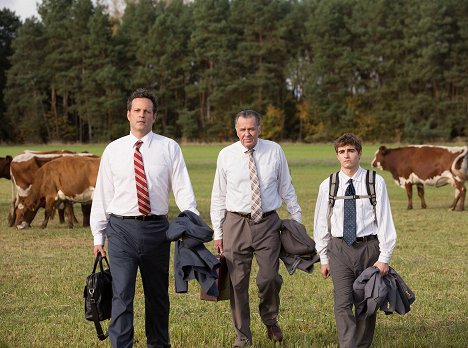 Vince Vaughn, Tom Wilkinson, Dave Franco - Unfinished Business - Photos