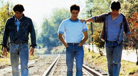 Tim Quill, Dermot Mulroney, Sean Astin - Staying Together - De la película