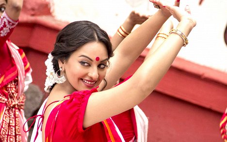 Sonakshi Sinha - Bullett Raja - De la película