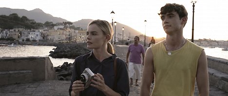 Kate Bosworth, Jamie Blackley - And While We Were Here - De la película