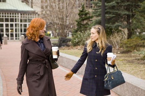 Christina Hendricks, Sarah Jessica Parker - I Don't Know How She Does It - Do filme