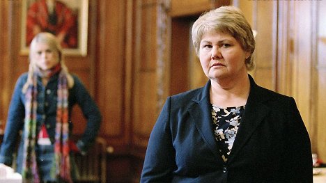 Annette Badland - Doctor Who - Boom Town - Photos