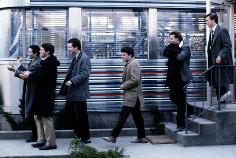 Steve Guttenberg, Tim Daly, Mickey Rourke, Kevin Bacon - Diner - Van film