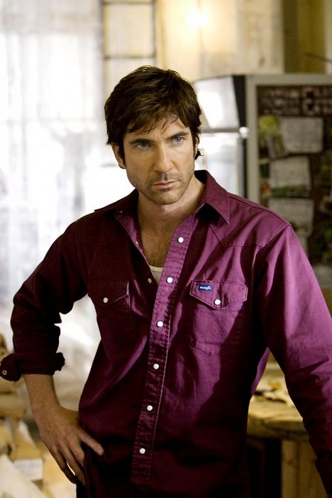 Dylan McDermott - The Messengers - Photos