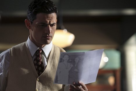 Enver Gjokaj - Agent Carter - Le Bouton Blitzkrieg - Film