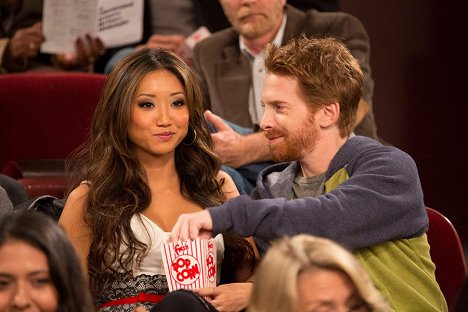 Brenda Song, Seth Green - Dads - De la película