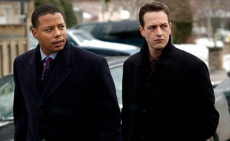 Terrence Howard, Josh Charles - Four Brothers - Photos