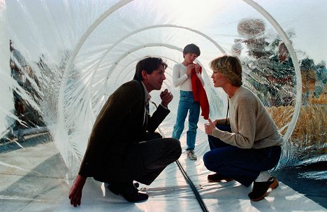 Peter Coyote, Henry Thomas, Dee Wallace