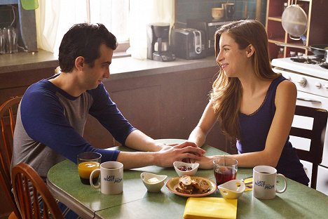 Jay Baruchel - Man Seeking Woman - Photos