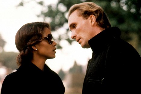 Halle Berry, Peter Greene - Tödliche Verschwörung - Filmfotos