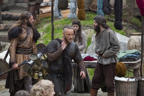 Clive Standen, Travis Fimmel - Vikingek - A tárgyalás - Filmfotók